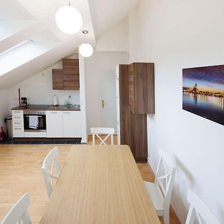 Scenic Rooftop Flat With Terrace Vienna Exterior photo